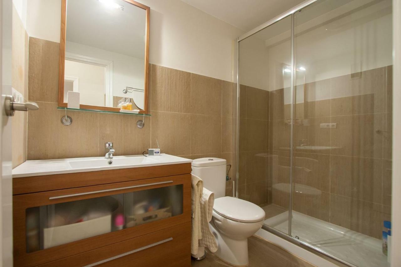 Medina Apartment And Parking Historical Center Sevilla Kültér fotó