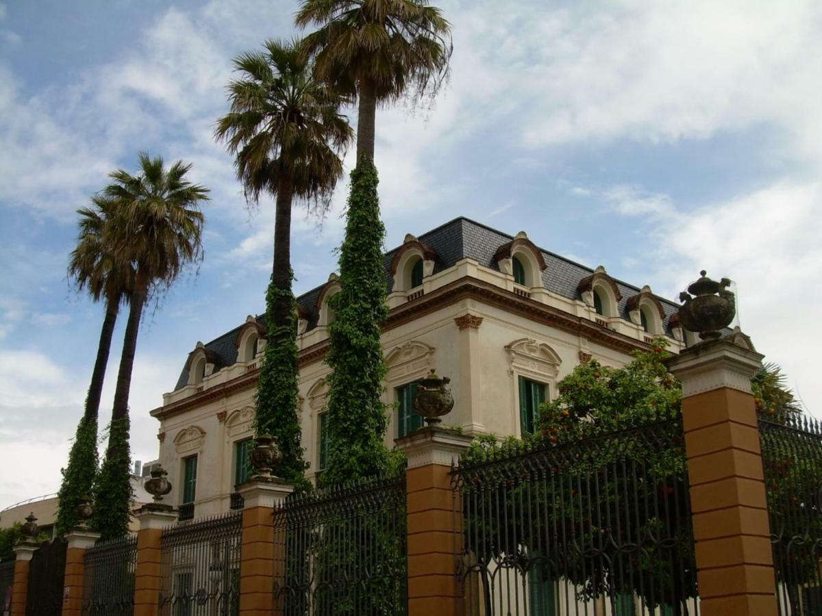 Medina Apartment And Parking Historical Center Sevilla Kültér fotó